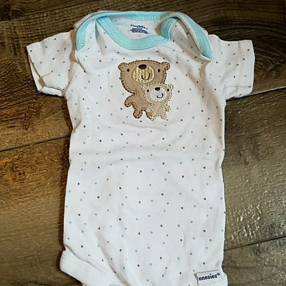 Bear onsie